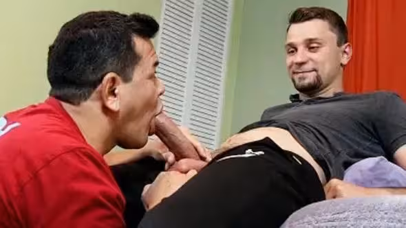 BeefCakeHunter – Beefcake Dmytro Fucked Me Missionary