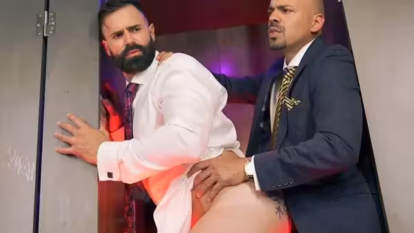 Squirt x MenAtPlay – Squirt’s Spanish Cruising Spot Part 2 – Alexandro Cabrera & Dani Robles